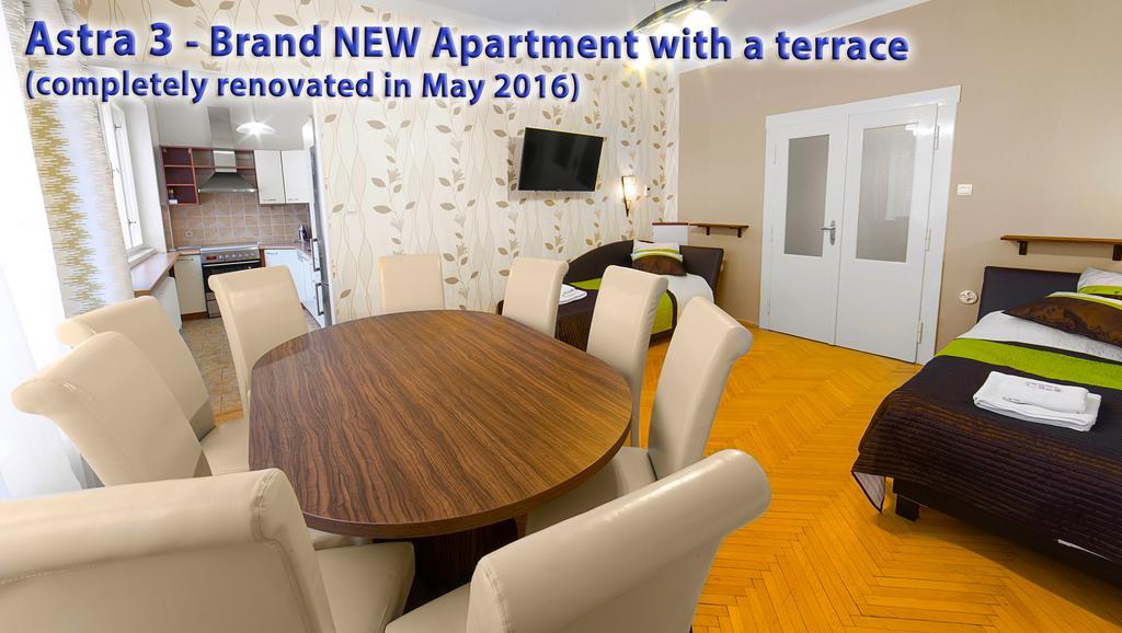 Astra 3 - Large Apartment With Terrace 프라하 외부 사진