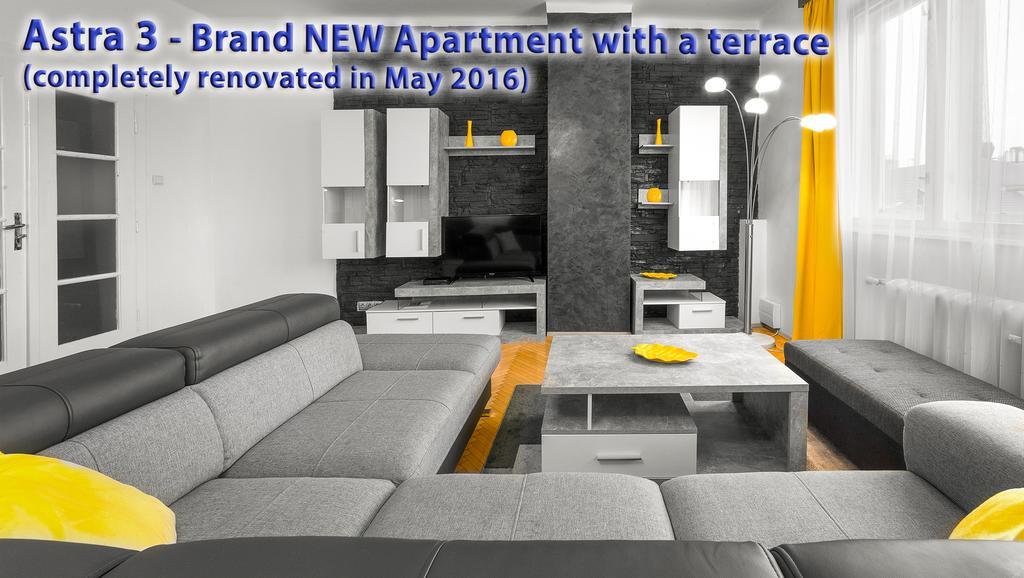 Astra 3 - Large Apartment With Terrace 프라하 외부 사진