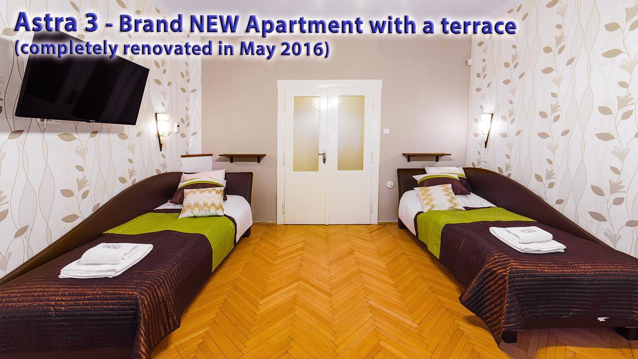 Astra 3 - Large Apartment With Terrace 프라하 외부 사진